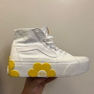 SK8-HI TAPERED STACKFORM OSF SHOE size 7.5 women’s platform vans